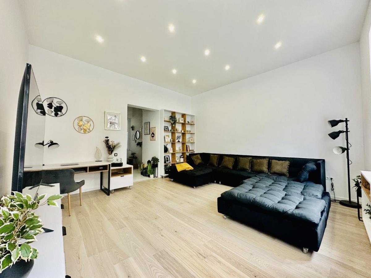 Clever Studio Near Central Shopping Center Клуж-Напока Екстериор снимка