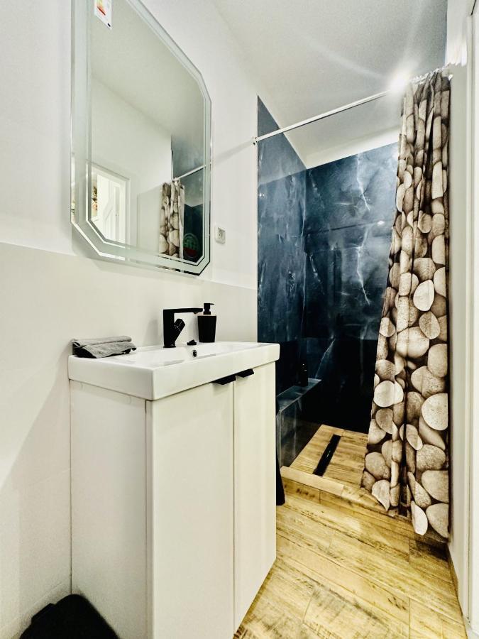 Clever Studio Near Central Shopping Center Клуж-Напока Екстериор снимка